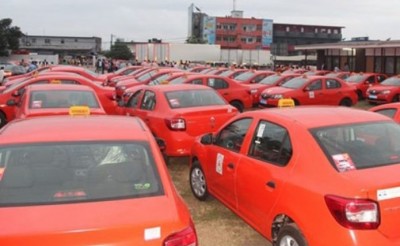 Côte d'Ivoire : Le Ministre Mamadou Touré annonce un programme de 500 taxis-compteurs au profit de 1 000 jeunes en décembre