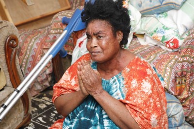 Côte d'Ivoire : Victime d'une chute handicapante, l'actrice Dakouri Lehiga Thérèse reçoit l'assistance du Gouvernement