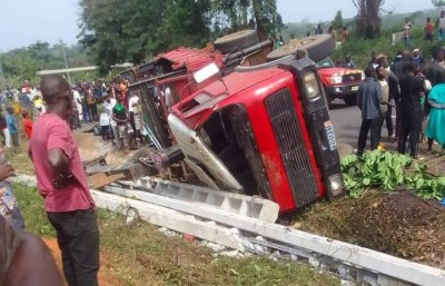 Côte d'Ivoire : Sombre vendredi à Logoualé, une famille fauchée par un accident dévastateur, 03 morts et 02 blessés graves