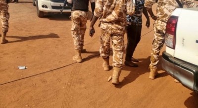 Côte d'Ivoire : Des policiers et journalistes Burkinabés brièvement interpellés  à la frontière de  Laléraba ?