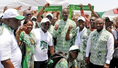 Côte d'Ivoire : Lancement de la Campagne des nouvelles adhésions au PDCI-RDA à Port Bouët ; Emmou Sylvestre fait la paix avec l'Honorable Adja Alain