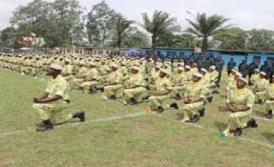 Côte d'Ivoire : Affaires des faux diplômes des agents des Douanes, les concernés dénoncent une chasse aux sorcières et appellent Ouattara au secours