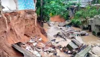 Côte d'Ivoire : Pluie diluvienne à Abidjan, éboulement de terre à Mossikro, une personne portée disparue