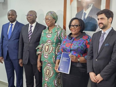 Côte d'Ivoire : Modernisation de l'Administration Publique, de nouvelles réformes en projet bientôt sur la table du Gouvernement ; 524 Fonctionnaires décorés dans le cadre des JFP