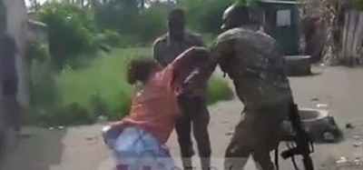 Ghana :  Frontière Aflao, enquête ordonnée après une brutalité exercée sur une femme par des douaniers