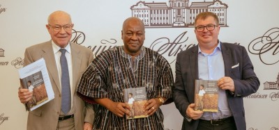 Ghana-Russie :  Mahama lance la traduction en russe de son livre « Mon premier coup d'Etat » à Moscou