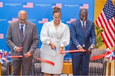 Côte d'Ivoire : Abidjan et Washington approfondissent les liens économiques bilatéraux par le biais d'un partenariat commercial et d'investissement et d'un nouveau bureau du service