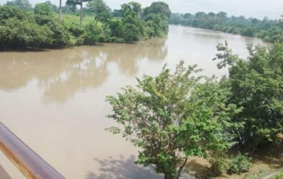 Côte d'Ivoire : Tragédie dans un village d'Agboville, les corps sans vie de 5 personnes repêchés d'une rivière