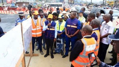 Côte d'Ivoire : Les travaux de renforcement et d'élargissement de la liaison carrefour sable route de Dabou rencontrent d'énormes difficultés, le Ministre Amédé Kouakou explique