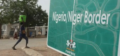 Nigeria-Niger : Patrouilles renforcées aux postes frontières avec le Niger après l'évasion de prisonniers à Koutoukalé