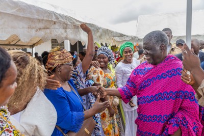 Côte d'Ivoire : Le Premier Ministre  Beugré Mambé relève les  grands projets prévus à Songon pour  améliorer les conditions de vie des  populations