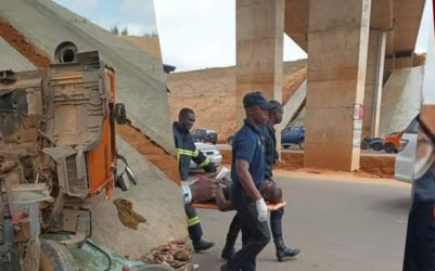 Côte d'Ivoire : Mardi noir à Abobo, grave accident sur la Y4: collision entre un camion citerne et un véhicule de particulier fait 05 morts et 03 blessés graves