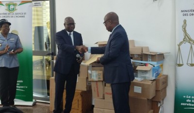 Côte d'Ivoire : Amélioration des conditions carcérales, le CNS fait don de matériel biomédical et de médicaments d'un coût de 1,5 milliard fcfa aux 35 maisons d'arrêt et de correction