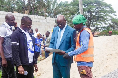 Côte d'Ivoire : Nouveau siège social de la FESCI, le Ministre Adama Diawara s'imprègne de l'avancement des travaux