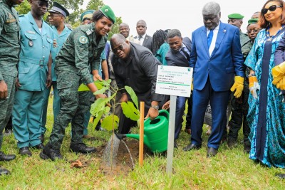 Côte d'Ivoire : Restauration du couvert forestier, Robert Beugré Mambé invite toutes les franges de la population à s'engager pleinement dans le planting d'arbre