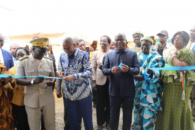 Côte d'Ivoire : Agboville, Adama Kamara inaugure le 22e centre d'enrôlement et de production in situ de la carte CMU et invite les populations de l'Agnéby-Tiassa à le prendre d'assaut