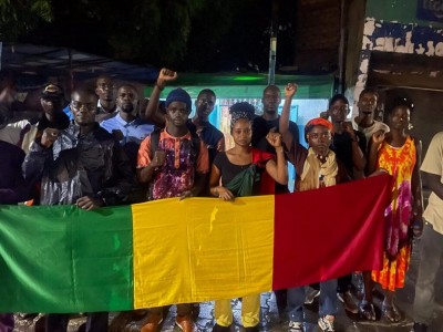 Sénégal : Des activistes brièvement interpellés après avoir réclamé le départ de l'ambassadeur d'Ukraine