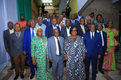 Côte d'Ivoire : Journée d'hommage au Chef de l'Etat en présence du Vice-président, Anne Ouloto mobilise les populations  du District des Montagnes et met un accent sur  le caractère Républicain