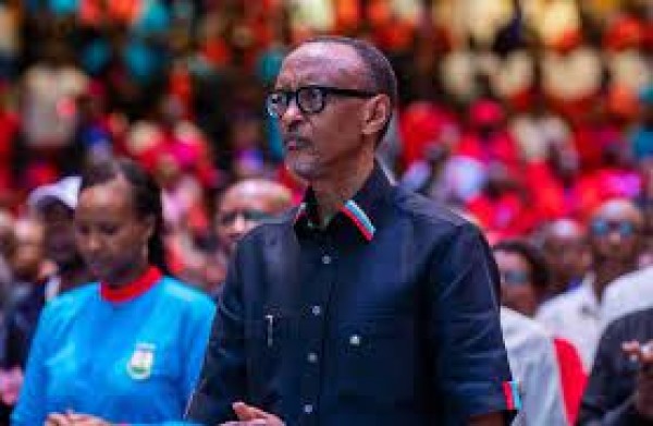 Rwanda : Paul Kagamé Réélu à La Tête De Son Parti Avec Un Score ...