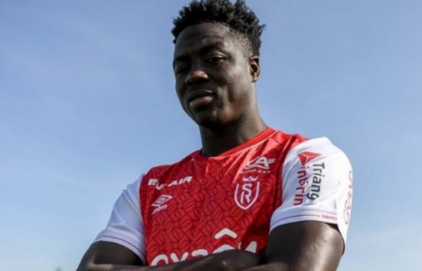 C Te D Ivoire Transfert L Espoir Ivoirien Ousmane Diakit Signe Pour