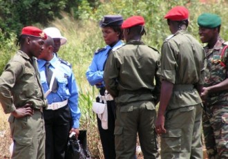 Répression : Les forces de lÂ’ordre « encerclent » le parlement