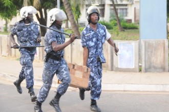 Une seconde manifestation de lÂ’opposition dispersée