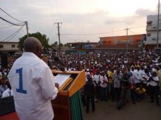 TRIBUNE: Gabon = Côte d'Ivoire: 2 Présidents, 2 Gouvernements!