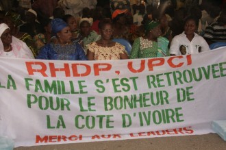 Situation politique ivoirienne : Les populations sÂ’adressent à  la communauté  internationale, au Premier Ministre, au  président Bédié  et au  RHDP.