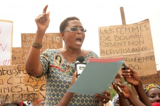 Atrocités dÂ’Abobo, panel de lÂ’UA, coupures de lÂ’eau et de lÂ’électricité etc.Les femmes RHDP de Bouaké crient leur indignation.