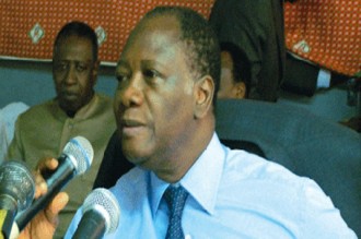 Alassane Ouattara sÂ’écroule en plein meeting à  Gagnoa