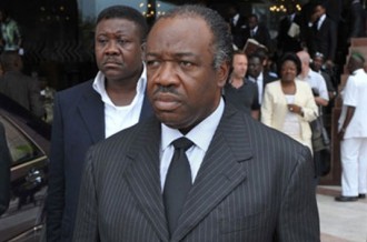 Ali Bongo, 1 an déjà , lÂ’émergence toujours au brouillon.