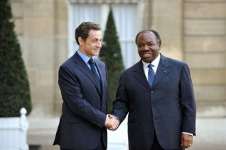 Arrivée ce mercredi au Gabon du président français Nicolas Sarkozy.