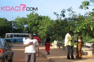 Présidentielle 2011 : Trois camps sÂ’affrontent  à  lÂ’Université dÂ’Abomey-Calavi