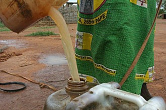 De lÂ’eau potable, denrée rare à  Port Gentil.