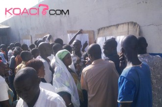 Distribution des cartes: Les populations du district dÂ’Abidjan trainent le pas