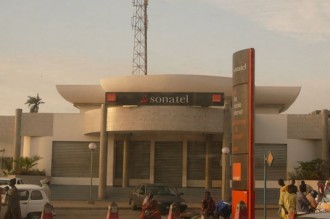 Pour un besoin urgent dÂ’argent, le Sénégal brade les actions de la Sonatel