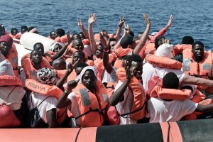 Tunisie: Des migrants dont 8 ivoiriens arrêtés en mer, huit corps repêchés