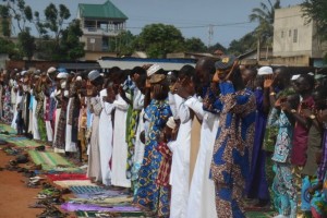 Togo: Tabaski 2018, prière pour la paix, des corans offerts aux mosquées profanées