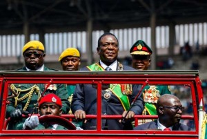 Zimbabwe:  Sans surprise, la cour constitutionnelle valide la victoire de Mnangagwa