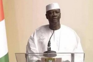 Côte d'Ivoire: Alassane Ouattara de retour à  Abidjan en mode «pèlerin»