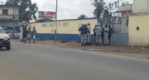 Côte d'Ivoire: Ivre, un policier abat un jeune homme à  Abobo