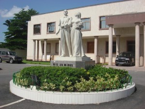 Côte d'Ivoire: La mairie de Cocody et un opérateur économique à  couteaux tirés pour facture impayée