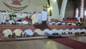 Cameroun: Silencieuse sur  le scandale de pédophilie, l'église dresse le portrait-robot du futur président