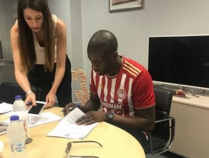 Côte d'Ivoire: Attendu en Angleterre, Yaya Touré prend la direction de la Grèce et signe avec l'Olympiakos