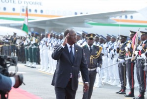 Côte d'Ivoire: Retour de Ouattara à  Abidjan, la République sur le tarmac