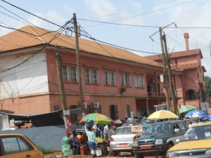 Cameroun: Le gouvernement est accusé de promouvoir les déviances sexuelles à  l'école