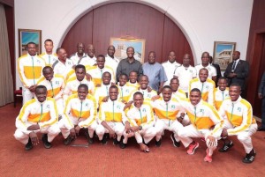 Côte d'Ivoire : Ouattara a échangé avec les éléphanteaux footballeurs à  Doha avant de s'envoler pour Paris