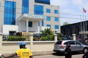 Liberia: Affaire argent disparu, le fils d'Ellen Johnson et une trentaine d'autres interdits de quitter le pays