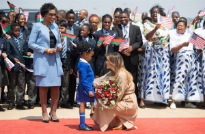 Malawi:  Melania poursuit  sa tournée africaine,  Donald Trump  la félicite depuis la maison blanche