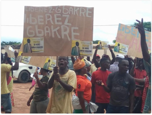 Côte d'Ivoire : Les partisans du candidat arrêté manifestent  à  Divo pour réclamer sa libération